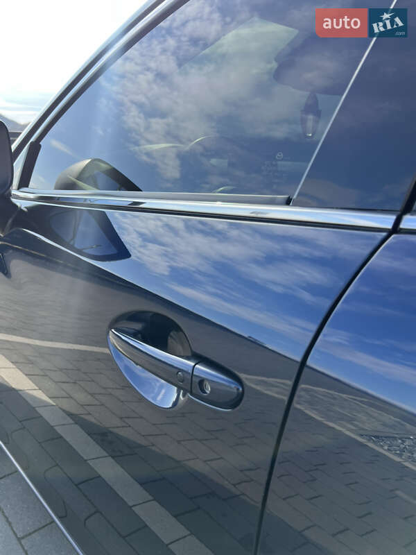 Седан Mazda 6 2018 в Мукачевому