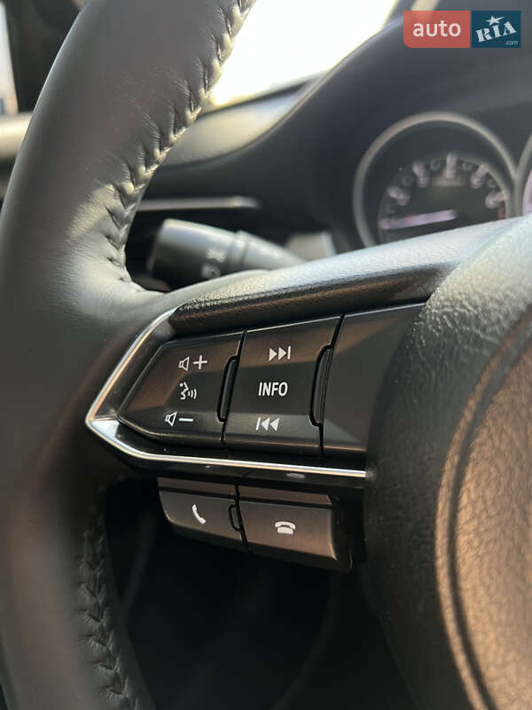 Седан Mazda 6 2018 в Мукачевому