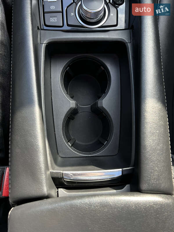 Седан Mazda 6 2018 в Мукачевому