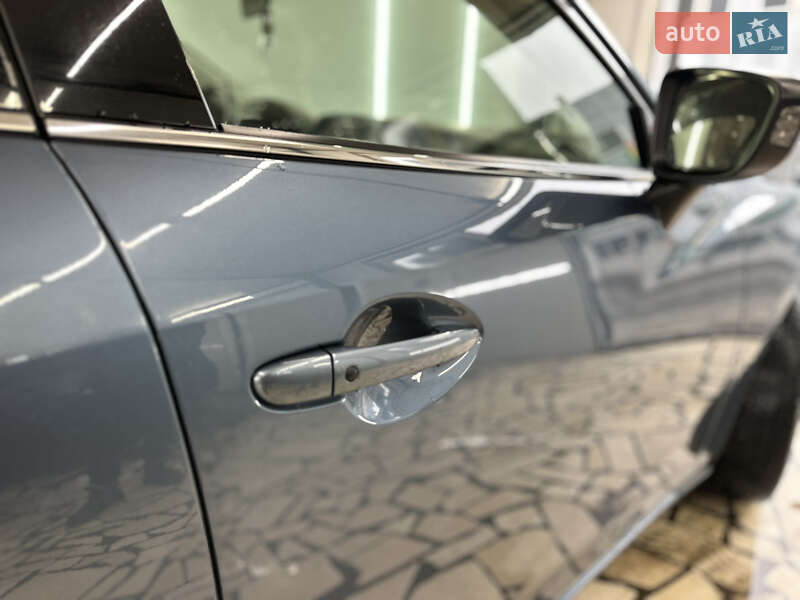 Седан Mazda 6 2014 в Дніпрі