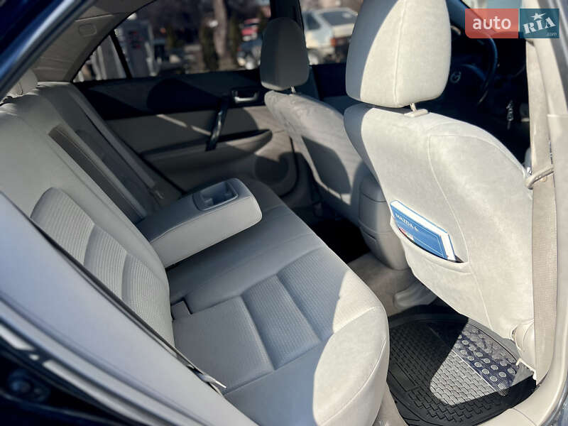 Седан Mazda 6 2005 в Кривом Роге