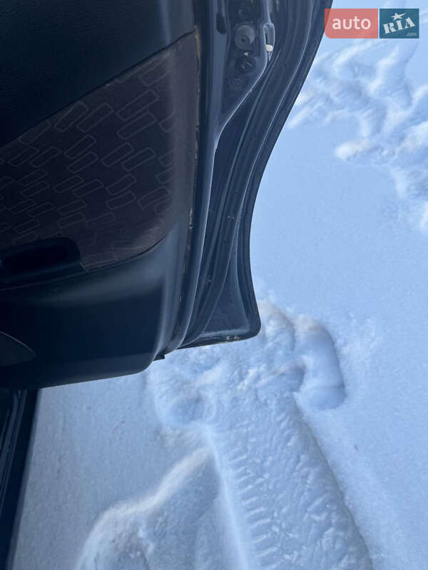 Універсал Mazda 6 2004 в Хмельницькому