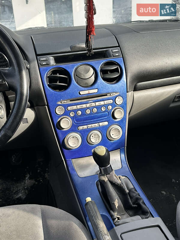 Седан Mazda 6 2003 в Луцьку