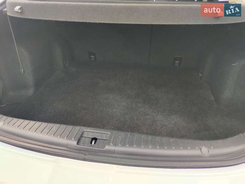 Седан Mazda 6 2010 в Києві фото 31 Седан Mazda 6 2010 в Києві