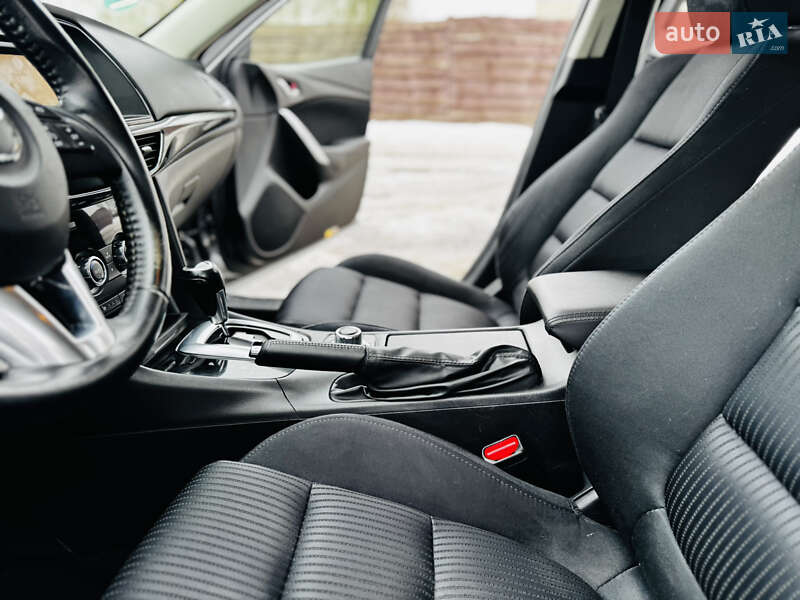 Універсал Mazda 6 2013 в Здолбуніві