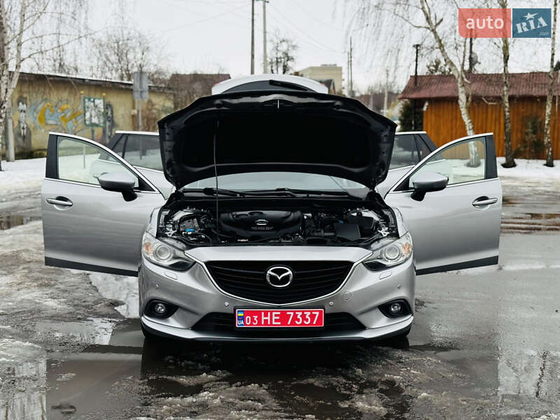Універсал Mazda 6 2013 в Здолбуніві