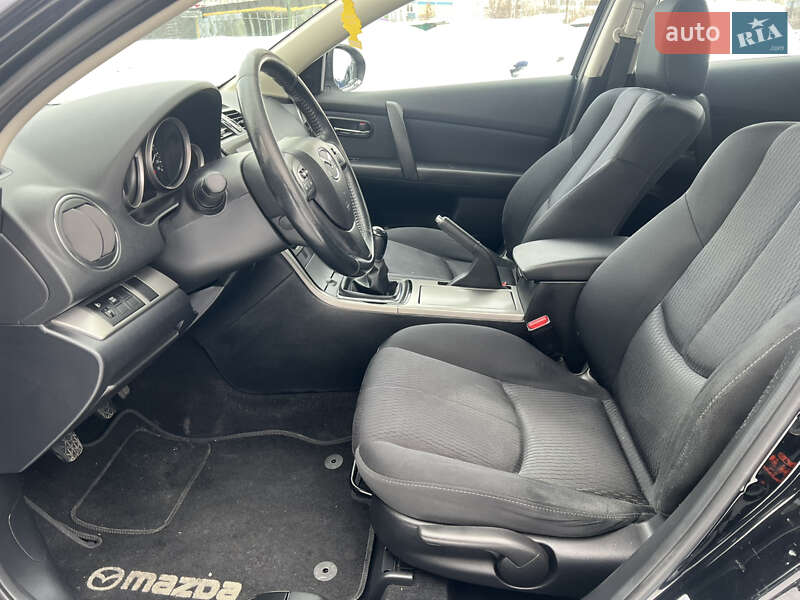 Универсал Mazda 6 2010 в Киеве