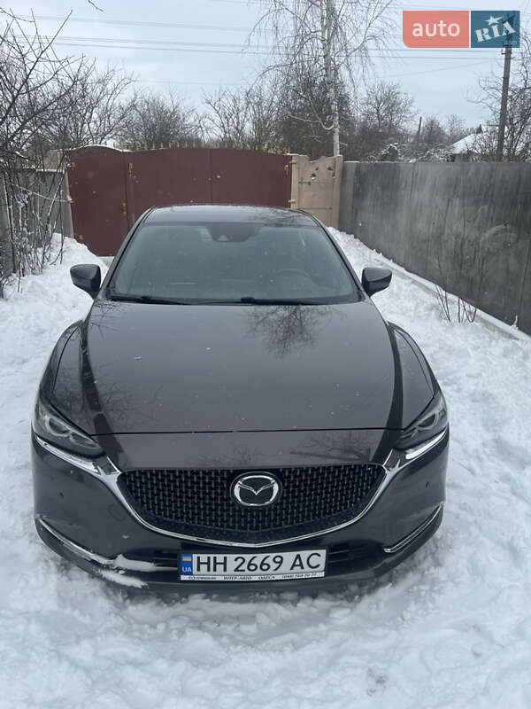 Седан Mazda 6 2018 в Козельце