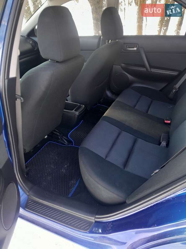 Седан Mazda 6 2005 в Красилові