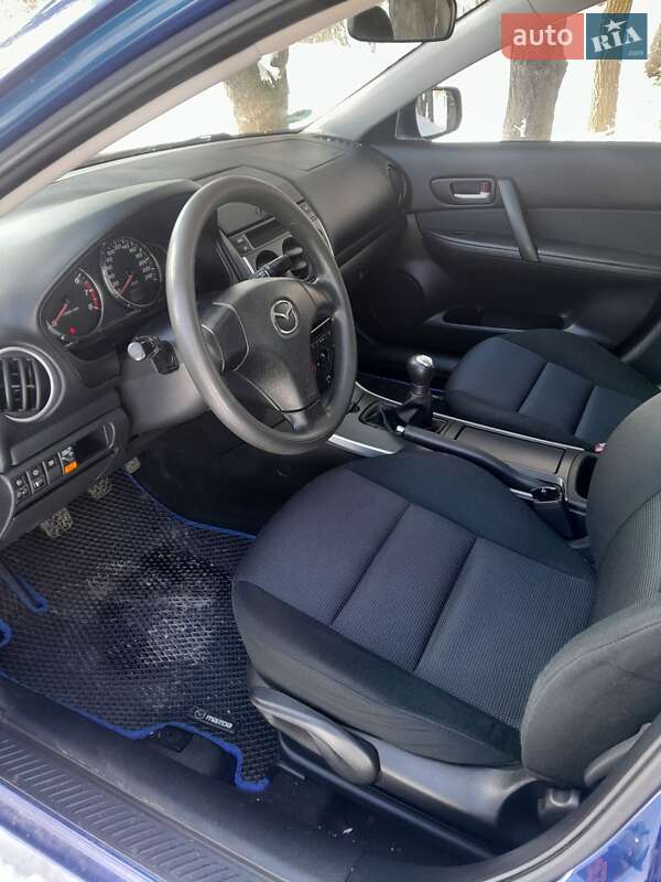 Седан Mazda 6 2005 в Красилові