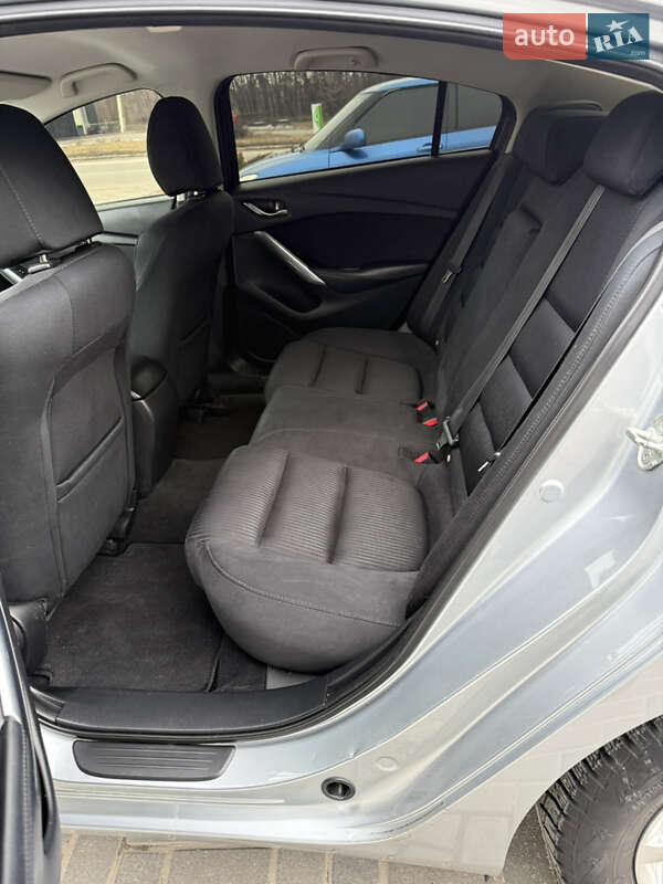 Седан Mazda 6 2015 в Полтаве