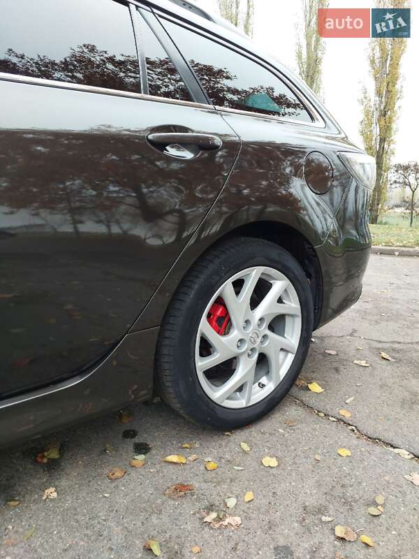 Универсал Mazda 6 2010 в Южноукраинске