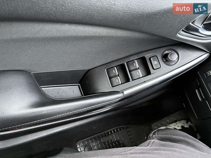 Седан Mazda 6 2015 в Харкові