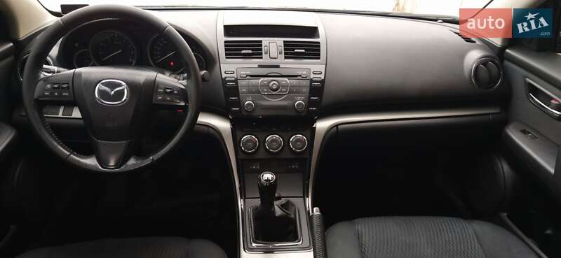 Седан Mazda 6 2011 в Львове