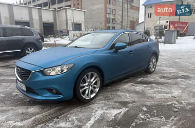 Седан Mazda 6 2015 в Чернівцях