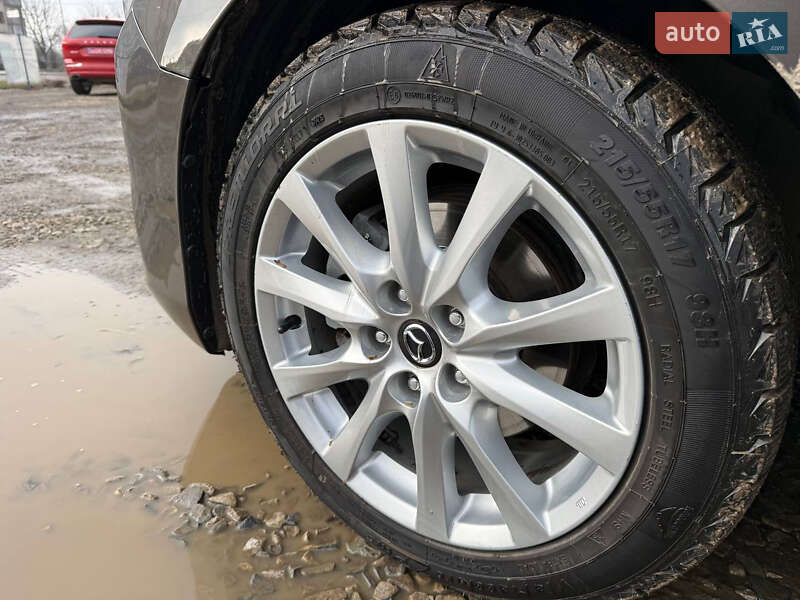 Седан Mazda 6 2015 в Коломые