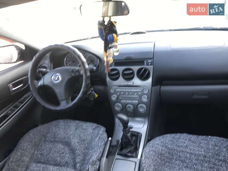 Седан Mazda 6 2004 в Знаменке