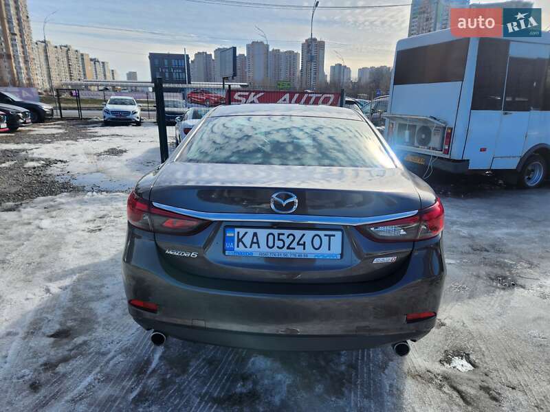 Седан Mazda 6 2016 в Киеве