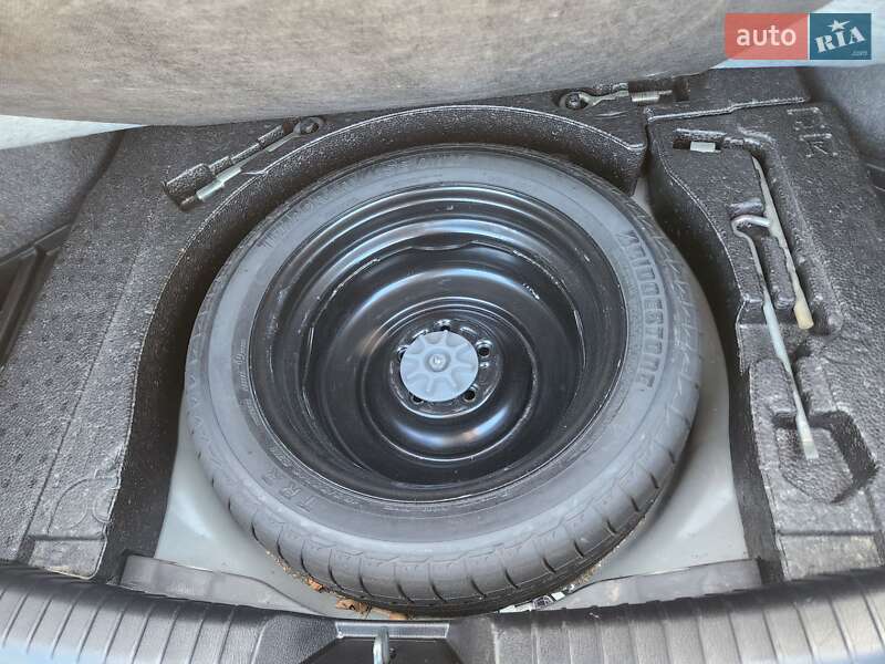 Седан Mazda 6 2016 в Киеве