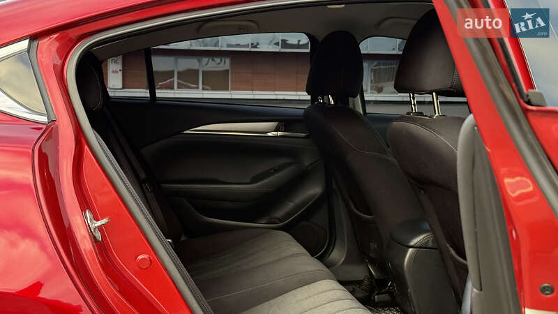 Седан Mazda 6 2018 в Березівці