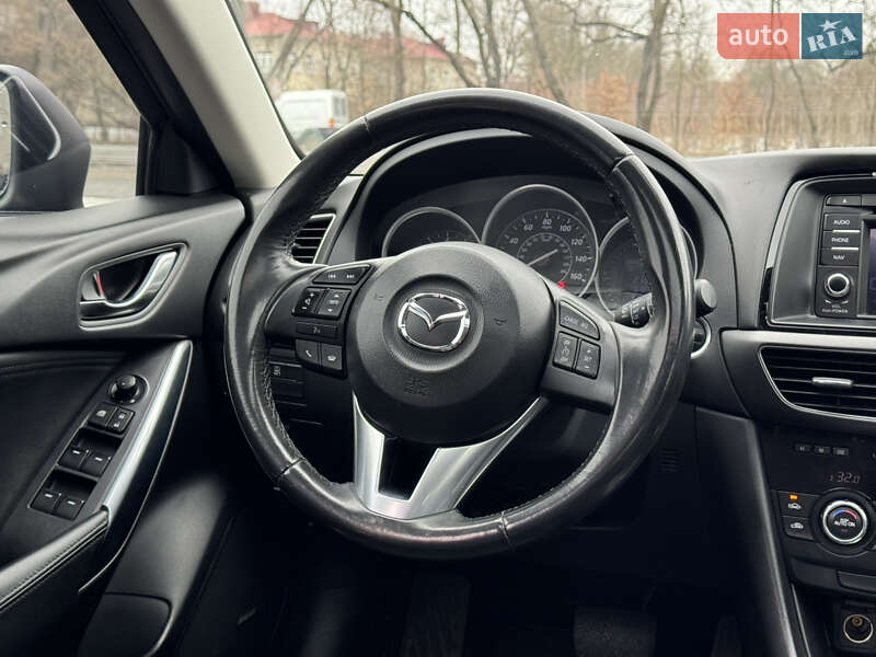 Седан Mazda 6 2014 в Івано-Франківську