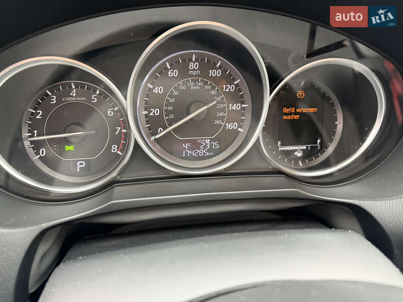 Седан Mazda 6 2013 в Ивано-Франковске