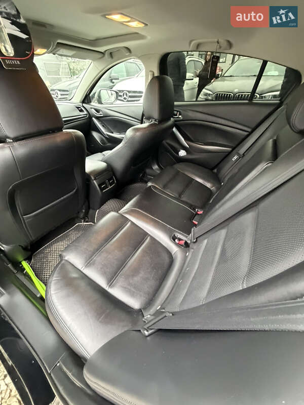 Седан Mazda 6 2013 в Ивано-Франковске