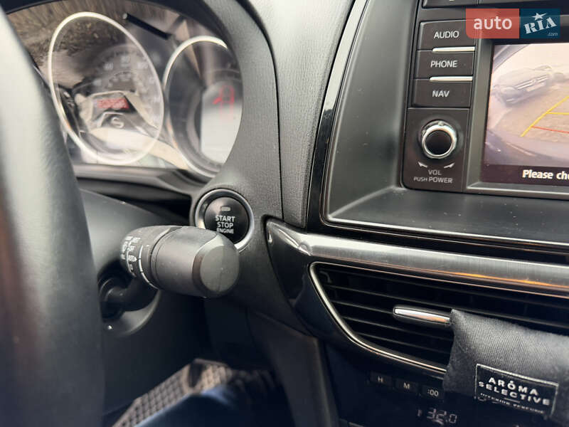 Седан Mazda 6 2013 в Ивано-Франковске