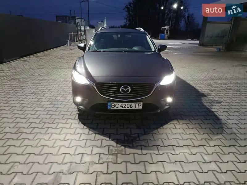 Mazda 6