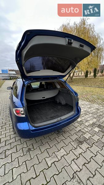 Универсал Mazda 6 2002 в Черновцах