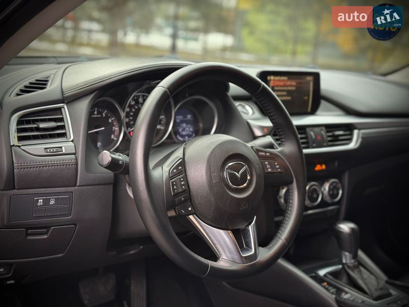 Седан Mazda 6 2016 в Ивано-Франковске