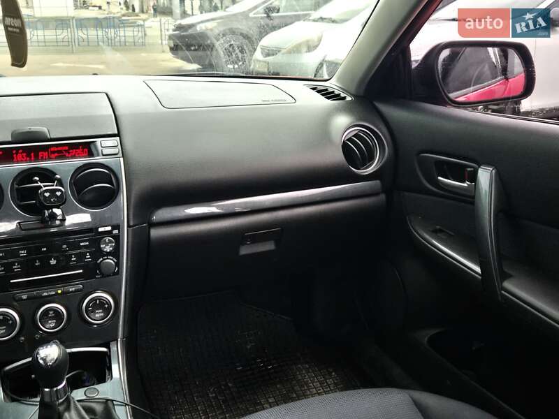 Седан Mazda 6 2006 в Киеве