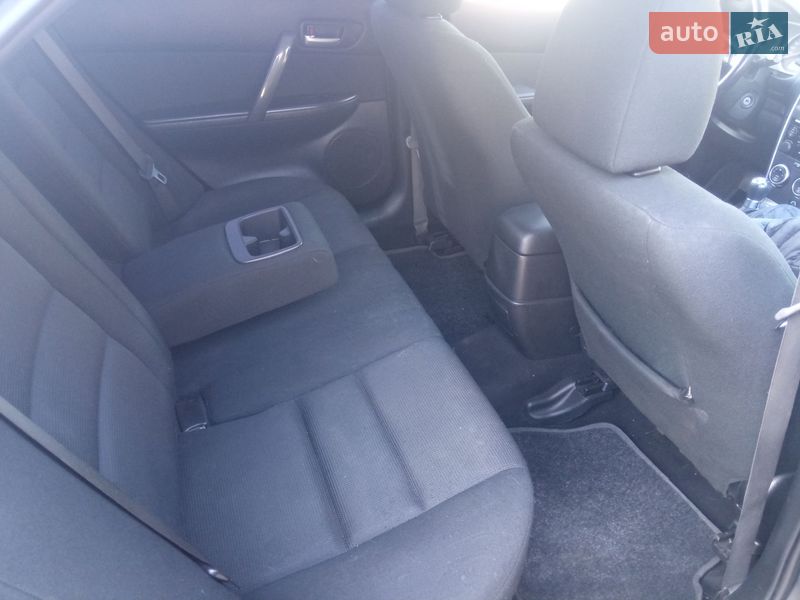 Седан Mazda 6 2006 в Запоріжжі