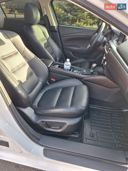 Седан Mazda 6 2016 в Києві
