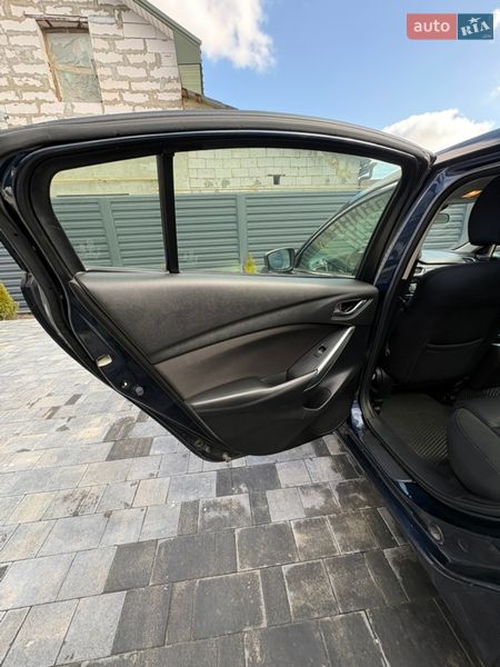 Седан Mazda 6 2016 в Кропивницком