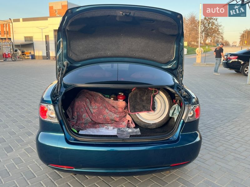 Седан Mazda 6 2005 в Полтаве