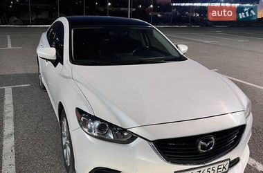 Седан Mazda 6 2016 в Черновцах