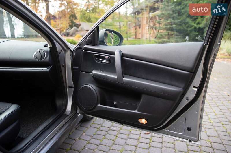 Універсал Mazda 6 2010 в Львові