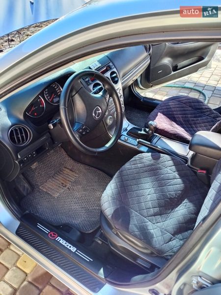 Универсал Mazda 6 2004 в Гадяче