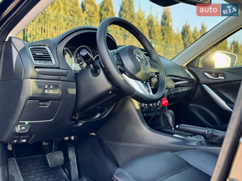Седан Mazda 6 2014 в Одессе