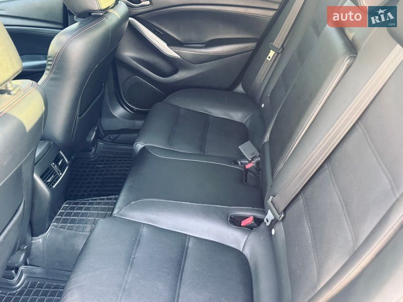 Седан Mazda 6 2014 в Одессе