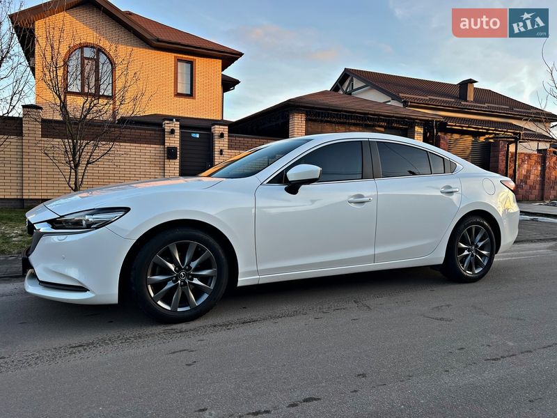 Седан Mazda 6 2019 в Киеве