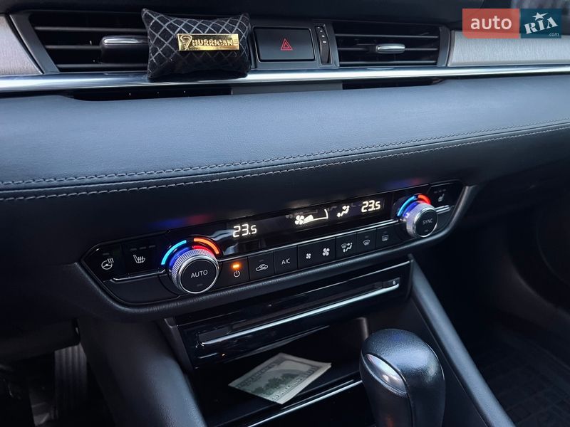 Седан Mazda 6 2019 в Киеве