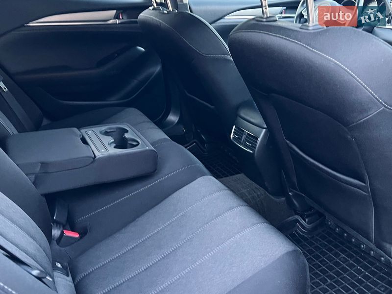 Седан Mazda 6 2019 в Киеве