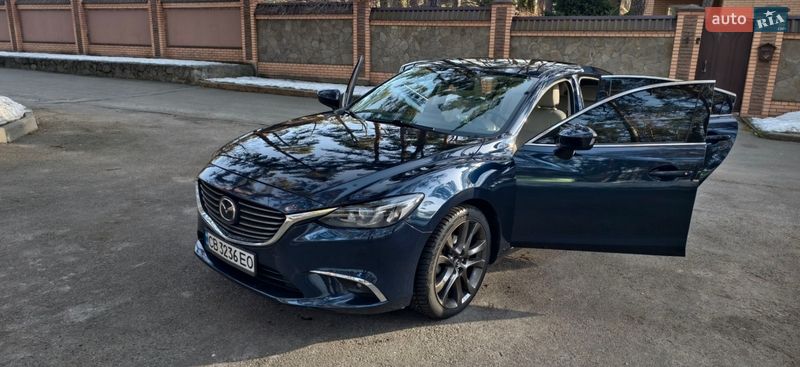 Седан Mazda 6 2015 в Чернігові