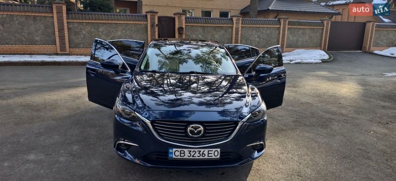 Седан Mazda 6 2015 в Чернігові