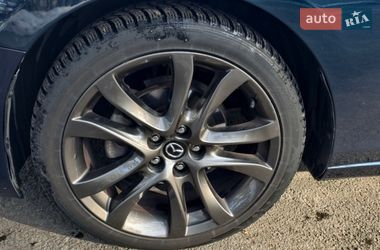 Седан Mazda 6 2015 в Чернігові