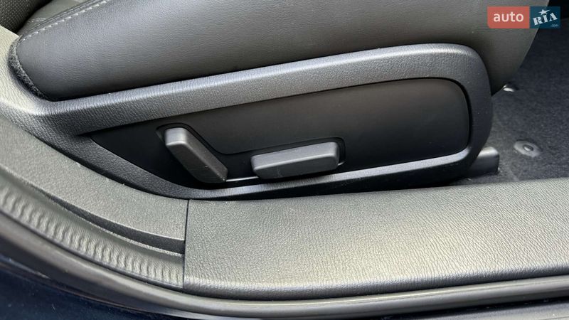 Седан Mazda 6 2019 в Киеве