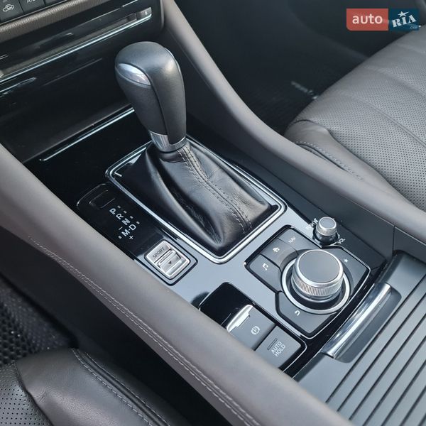 Седан Mazda 6 2020 в Киеве