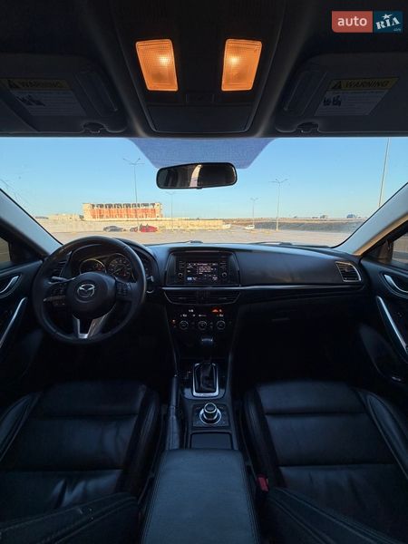 Седан Mazda 6 2014 в Львові
